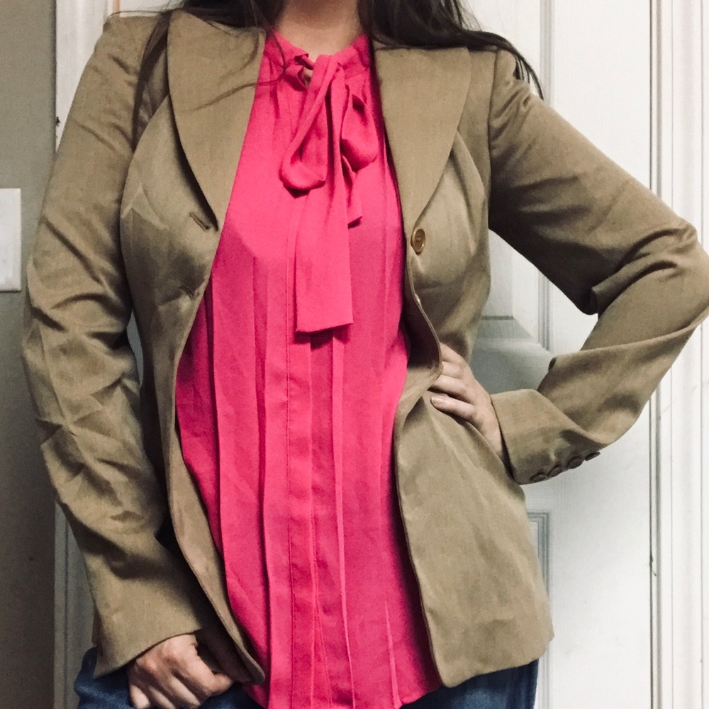 Worthington fuchsia chiffon tank